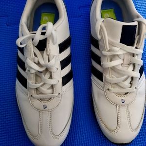Vintage Vibe Touch Adidas